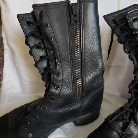 Harley Davidson Boots - Picture 2 of 9